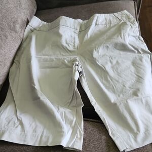 George Women's Tan Capris